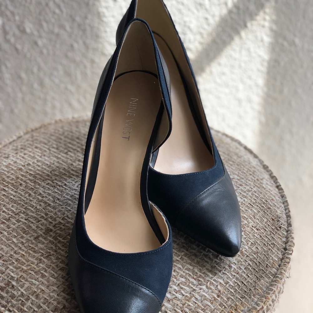 Nine west leather suede heeled pumps stilettos cut out (Size 9M) - Picture 3 of 6